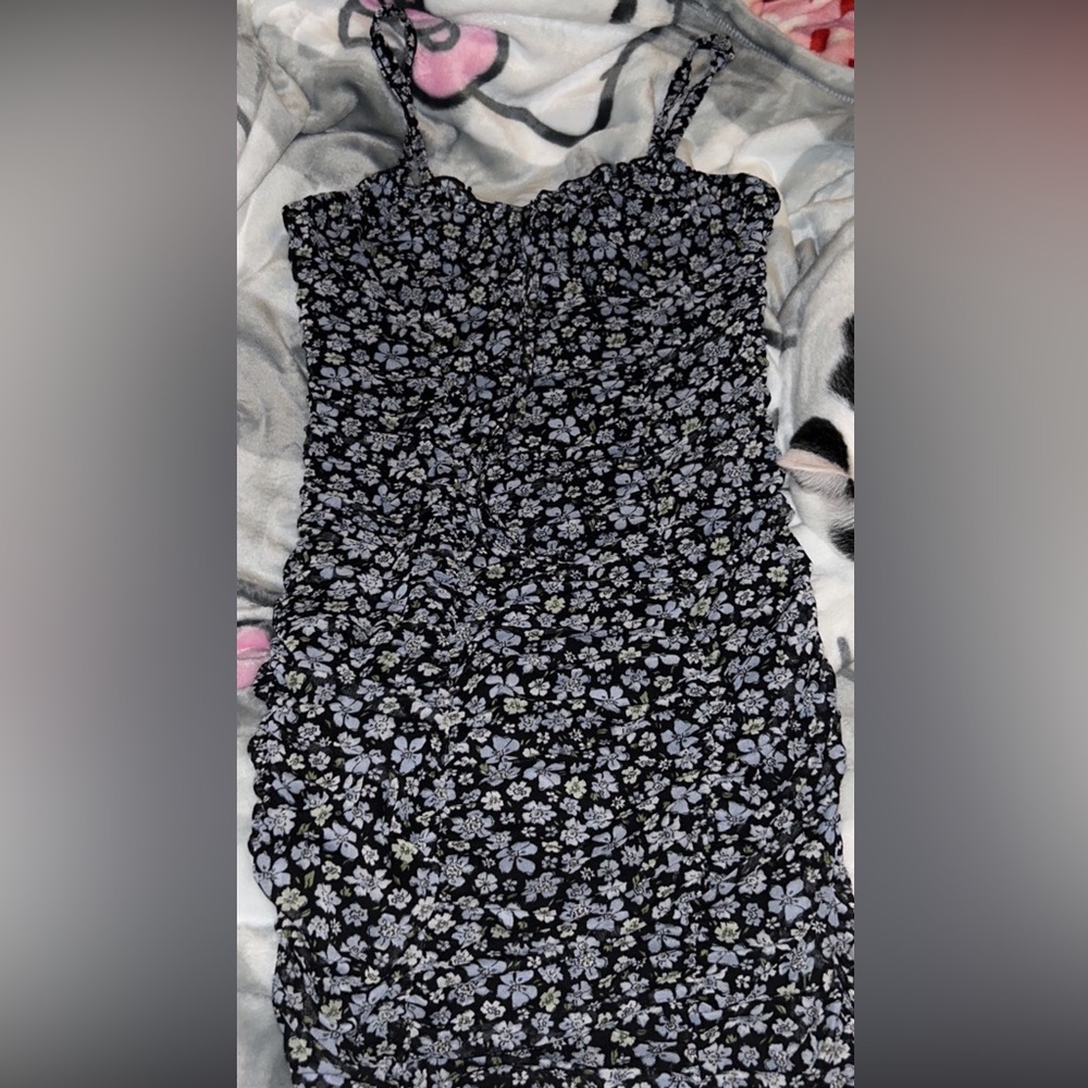 floral bodycon dress